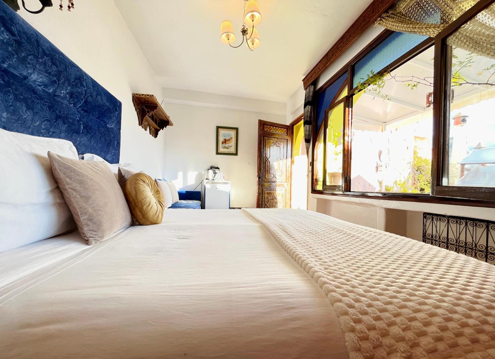 Dar Meziana Bed & Breakfast เชฟชาอูน ภายนอก รูปภาพ