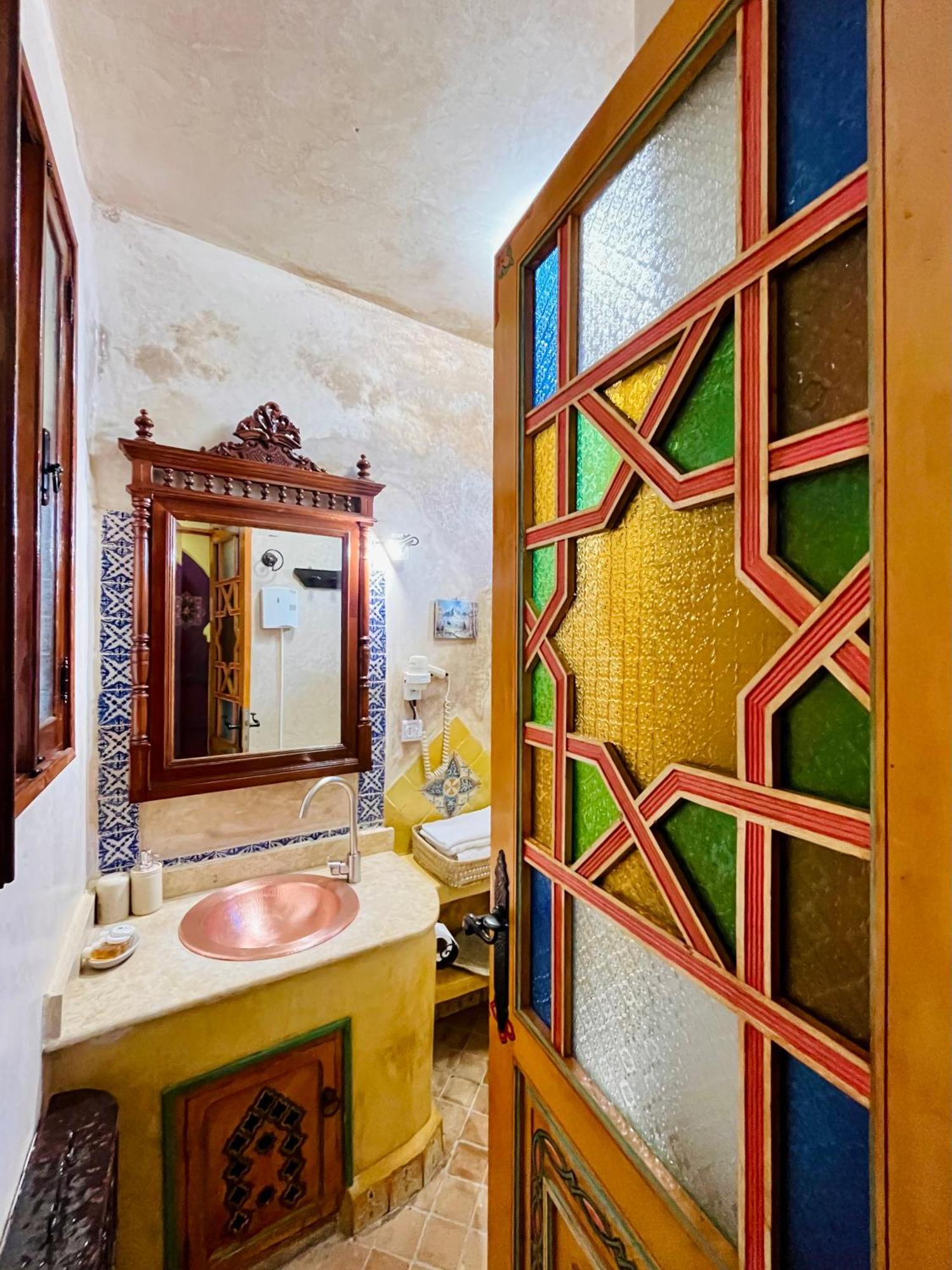 Dar Meziana Bed & Breakfast เชฟชาอูน ภายนอก รูปภาพ