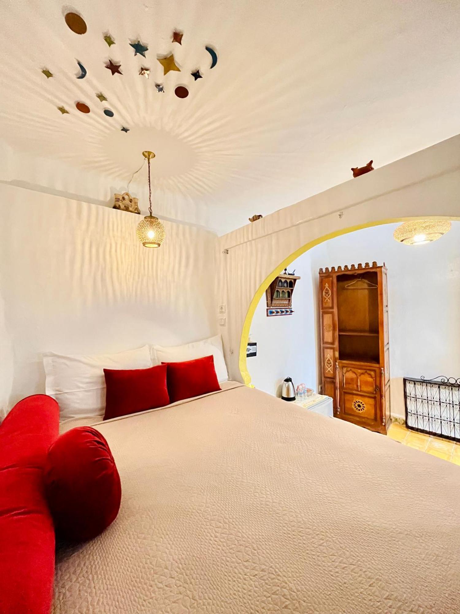Dar Meziana Bed & Breakfast เชฟชาอูน ภายนอก รูปภาพ
