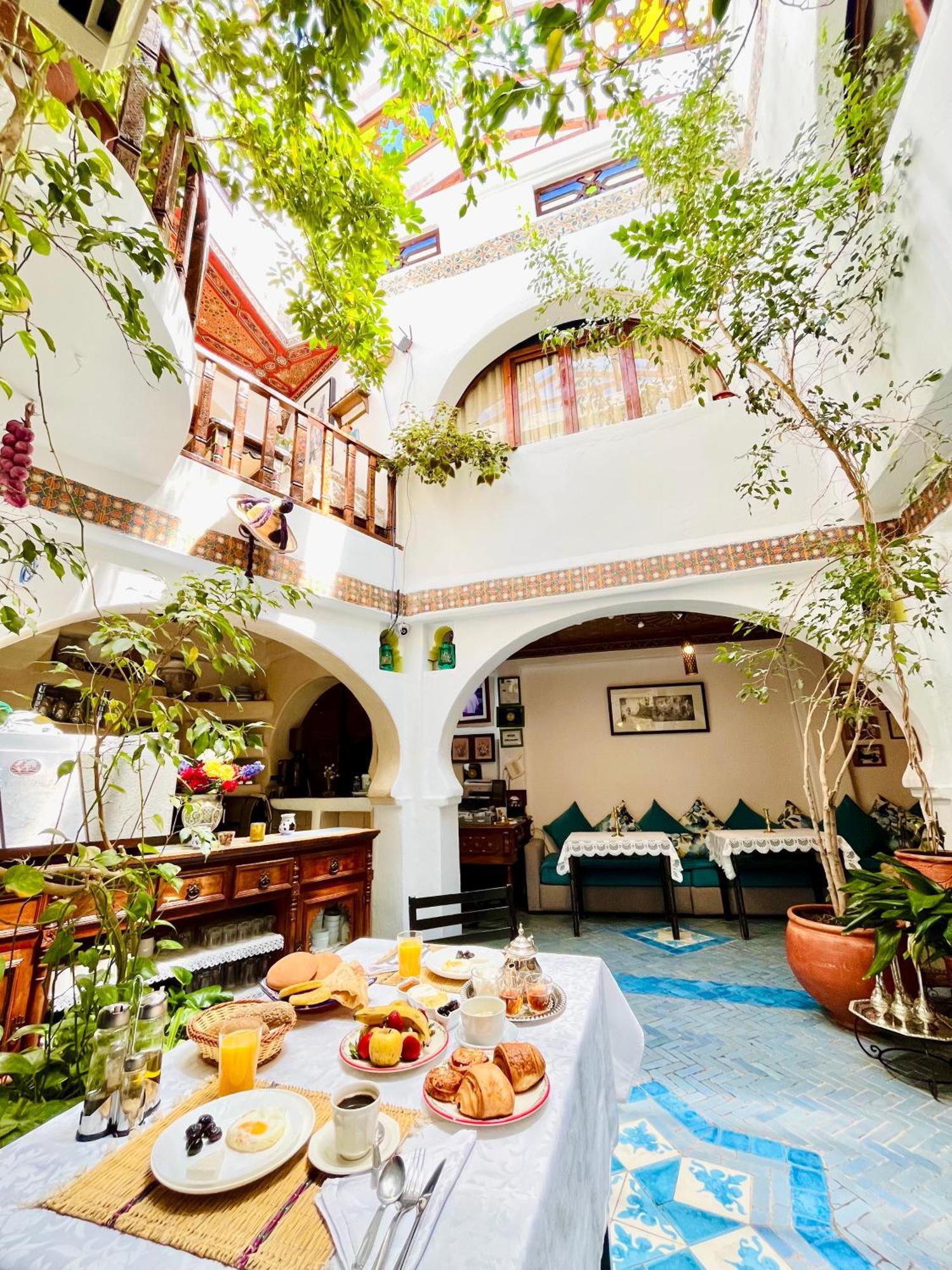 Dar Meziana Bed & Breakfast เชฟชาอูน ภายนอก รูปภาพ