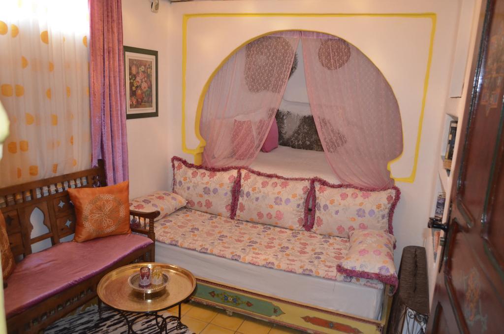 Dar Meziana Bed & Breakfast เชฟชาอูน ภายนอก รูปภาพ