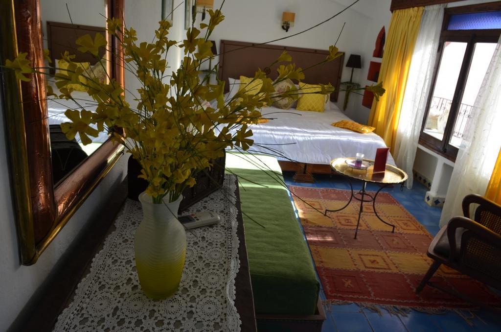 Dar Meziana Bed & Breakfast เชฟชาอูน ภายนอก รูปภาพ